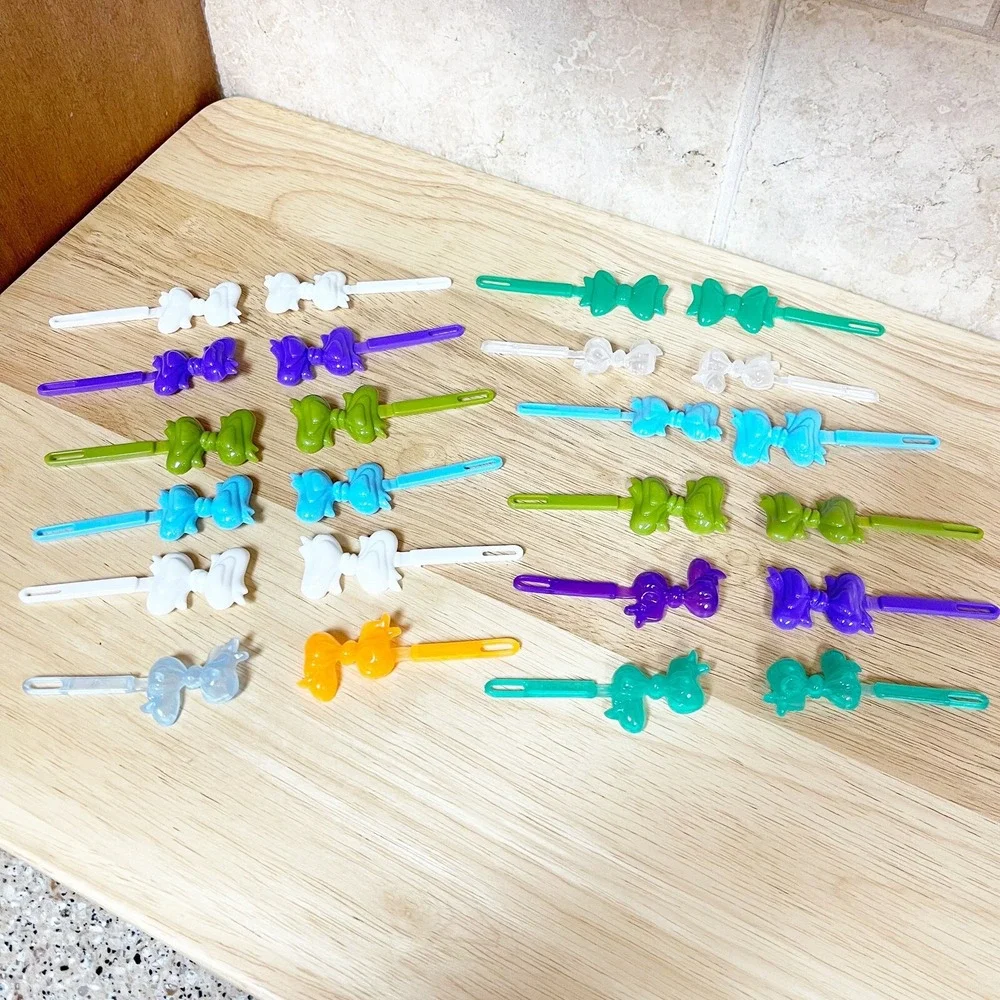Vintage 80s 90s  Multi-Color Bow Barrettes Plastic Snap Tight Girls Goody Cutie